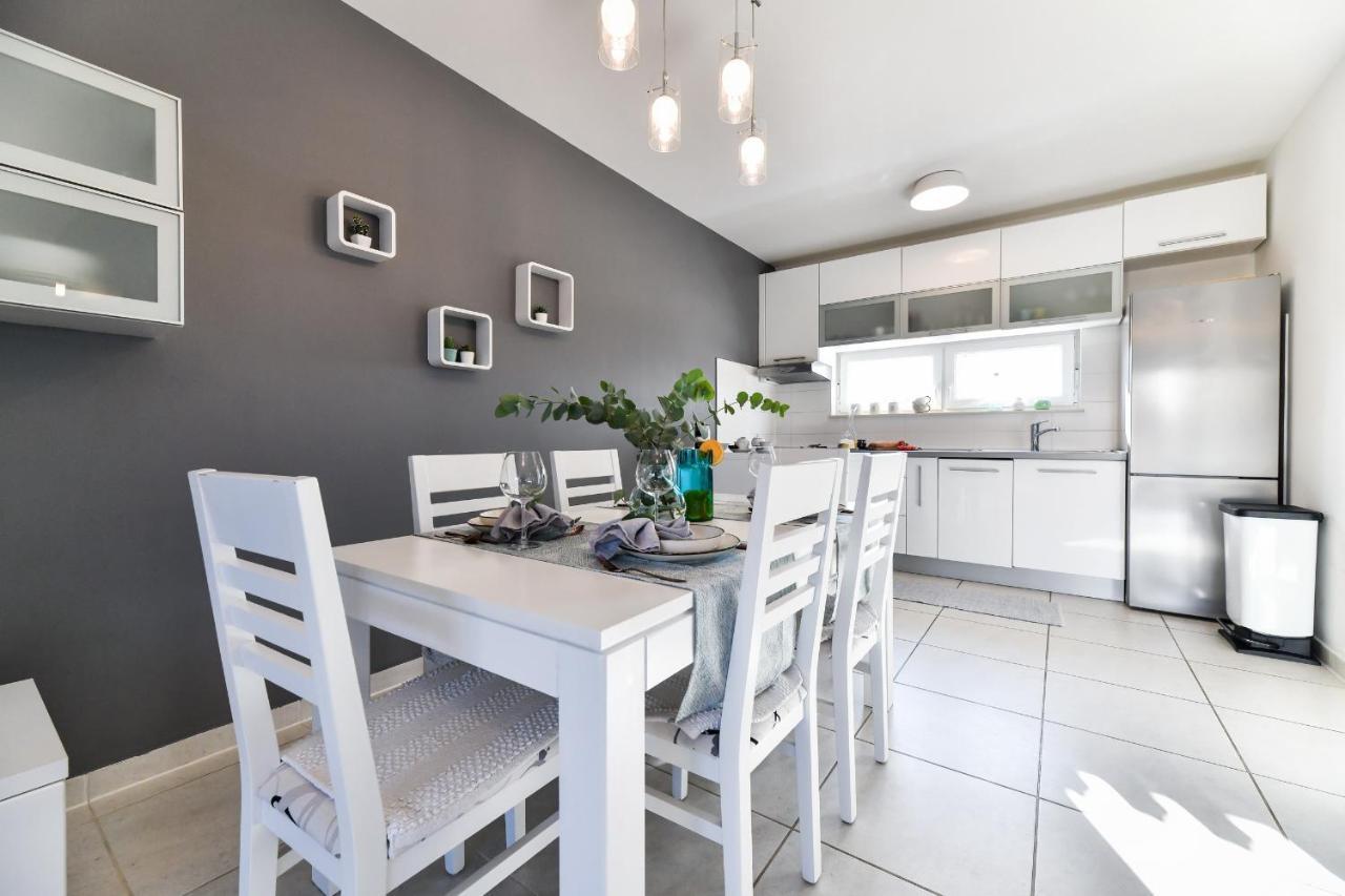 Sukošan Deluxe Triplex Antea 빌라 외부 사진